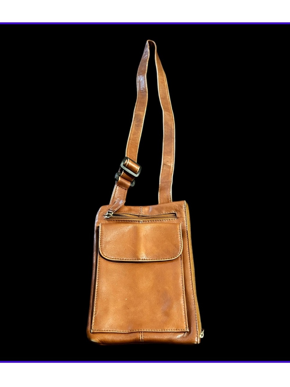 HOBO RARE Leather small Messenger Bag in Tan EUC
